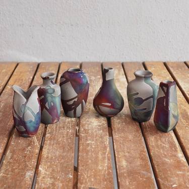 Hana Mini set raku fired ceramic pottery vase - Carbon H.C Matte thumb