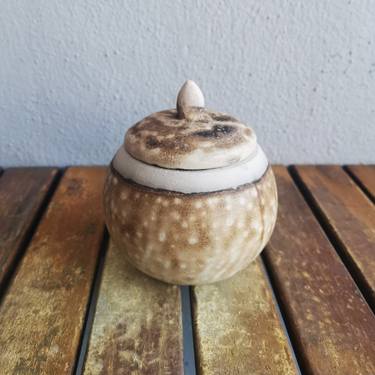 Kioku Small Urn raku fired ceramic vessel - Obvara thumb