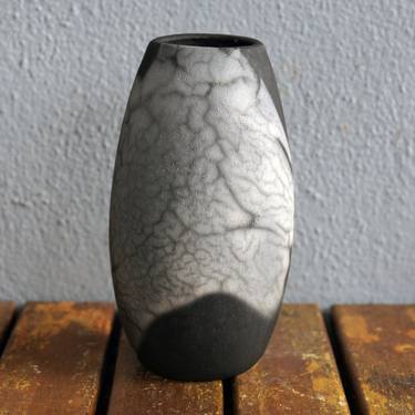Tsuri raku fired ceramic pottery vase - Smoked Raku thumb