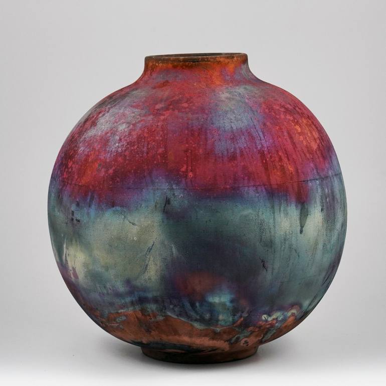 Original Art Deco Interiors Sculpture by Adil Ghani