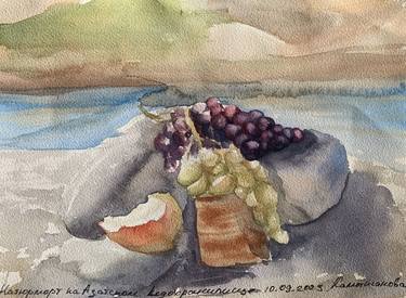 Still life with grapes and a tin can thumb