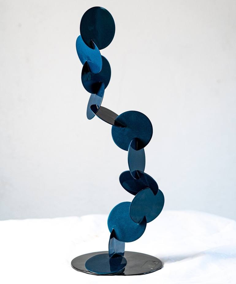 Original Minimalism Geometric Sculpture by Luiz Breseghello