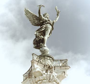 Monument aux Girondins thumb