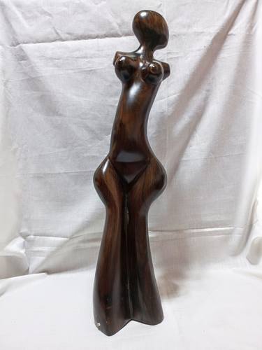 African woman - African Sculpture thumb