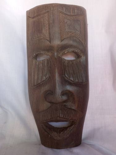 African mask thumb