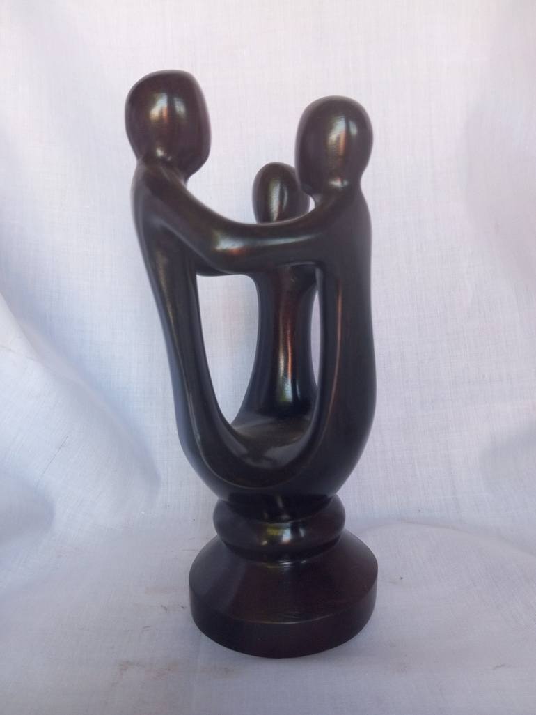 Original Family Sculpture by Aeidy Kassimba