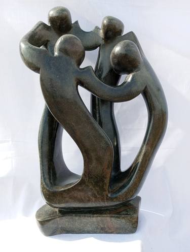 Original Dada Family Sculpture by Aeidy Kassimba