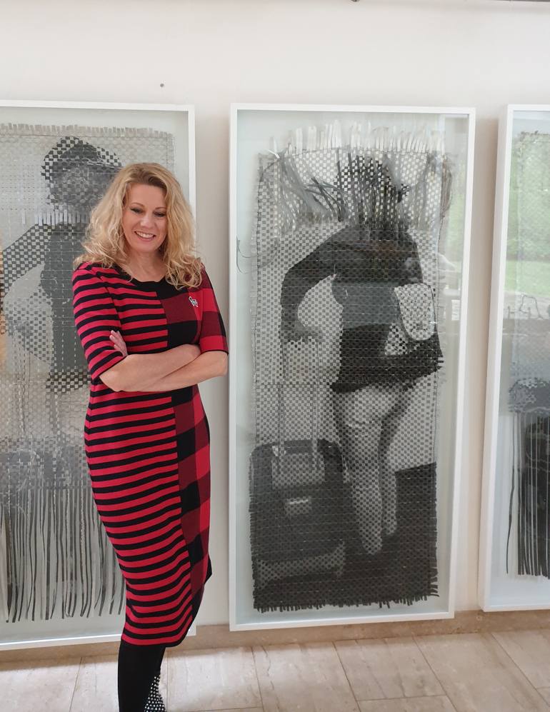 Original Black & White People Mixed Media by Magdalena Piwko-Chudzik