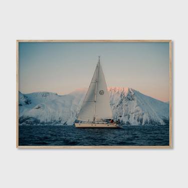 Original Documentary Boat Photography by Emile Hussell