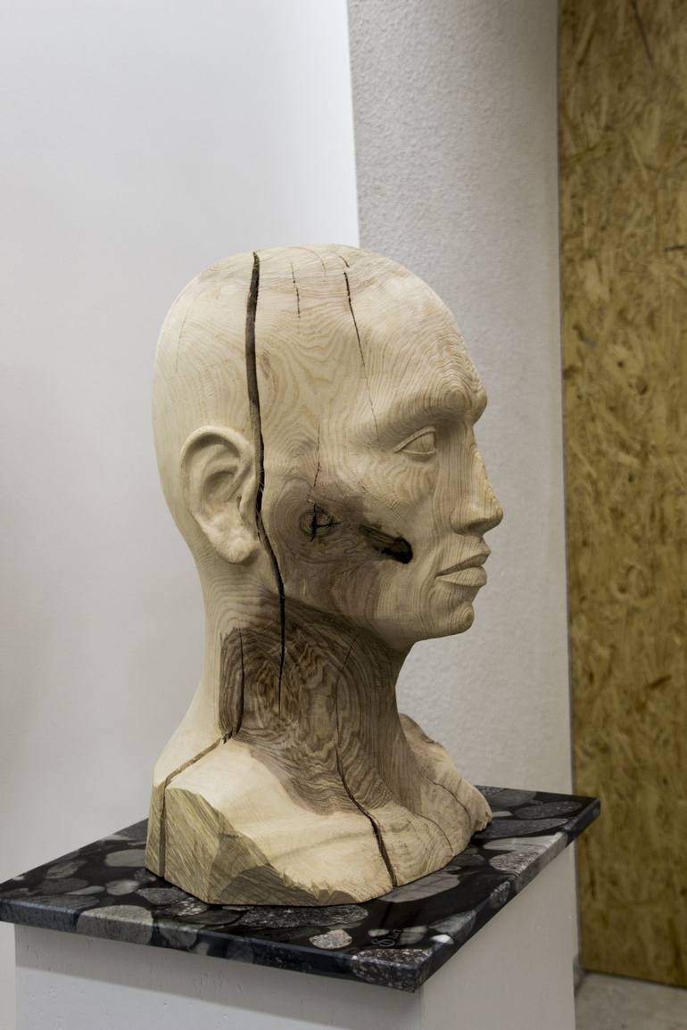 Original Body Sculpture by Sandra Brugger