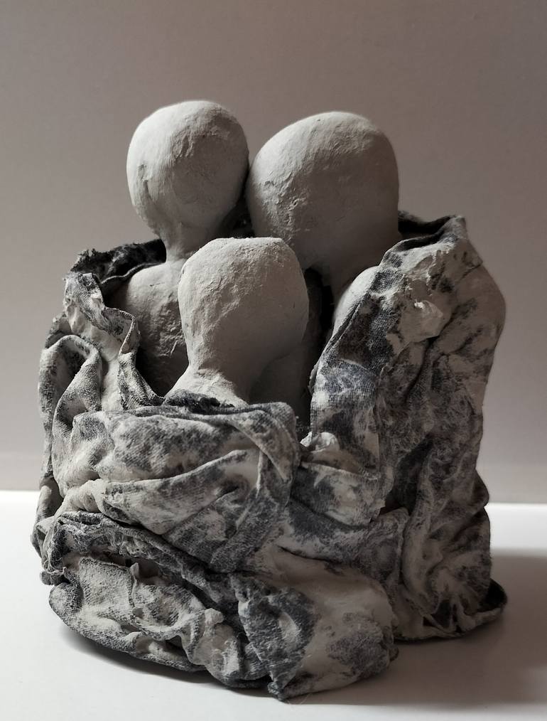 Original Figurative People Sculpture by Lien van der Vliet
