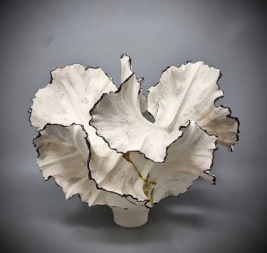 Ivory Leaf Sculpture  // 211 thumb