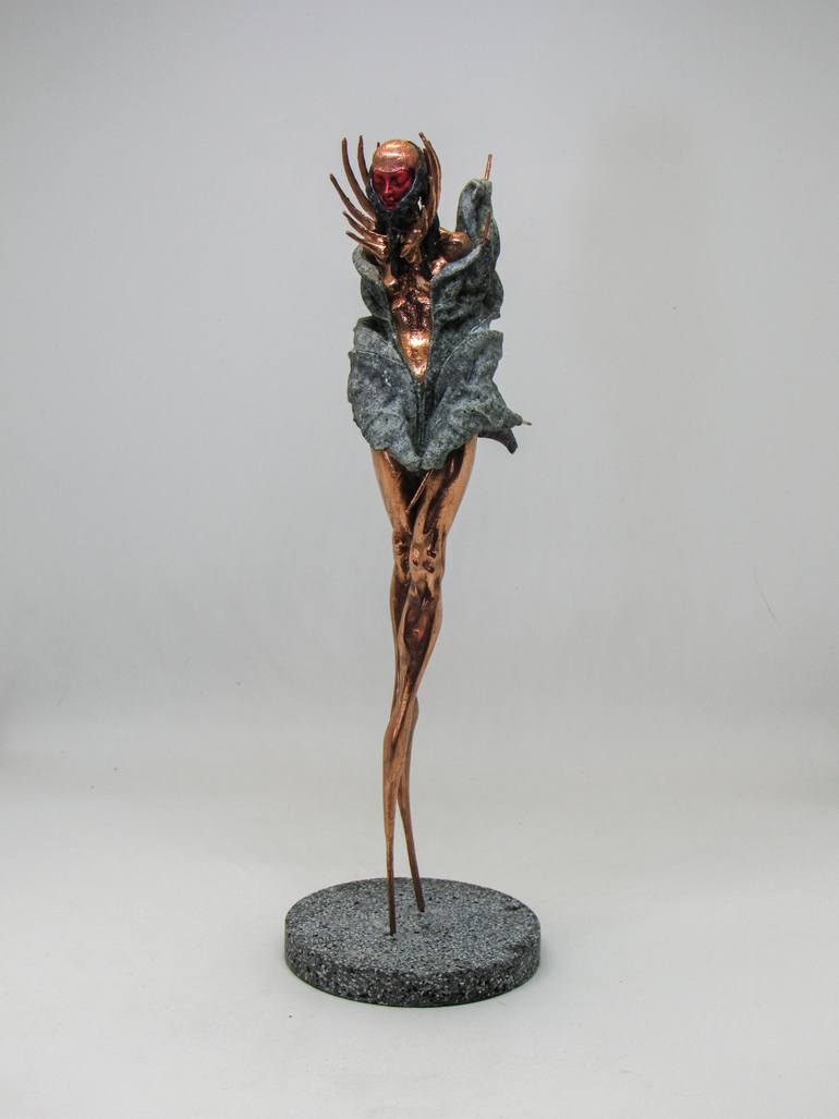 Original Art Deco Women Sculpture by Yura Ghutzuliak