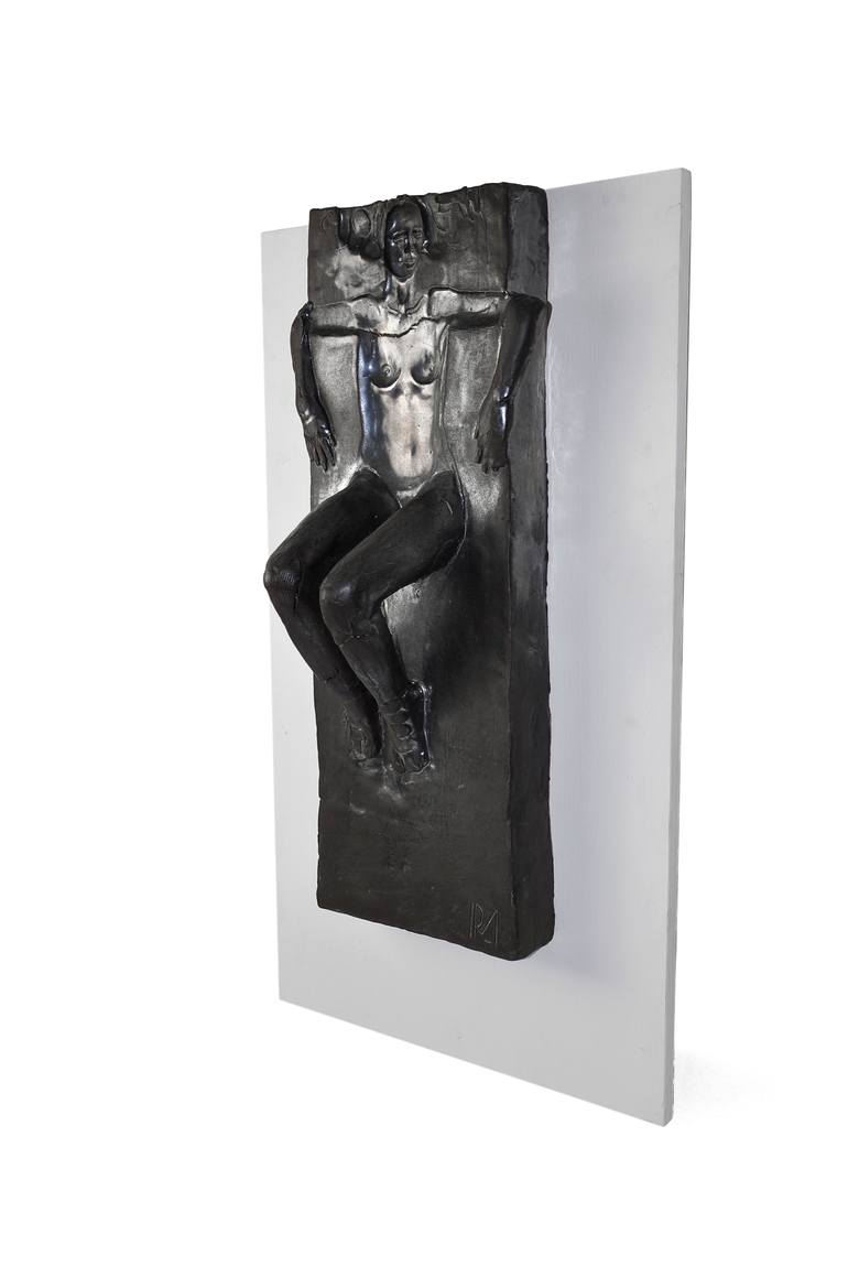 Original Contemporary Body Sculpture by Rosario Mainoni
