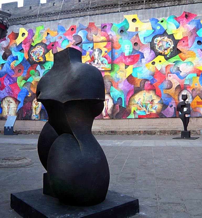 Original Contemporary Women Sculpture by Rodolfo Navarro
