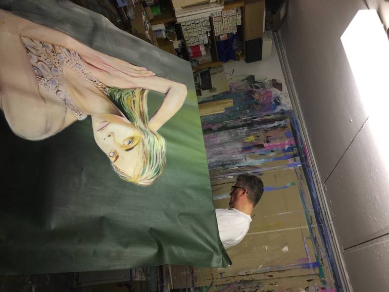 Original Figurative Women Painting by Eckhard Besuden