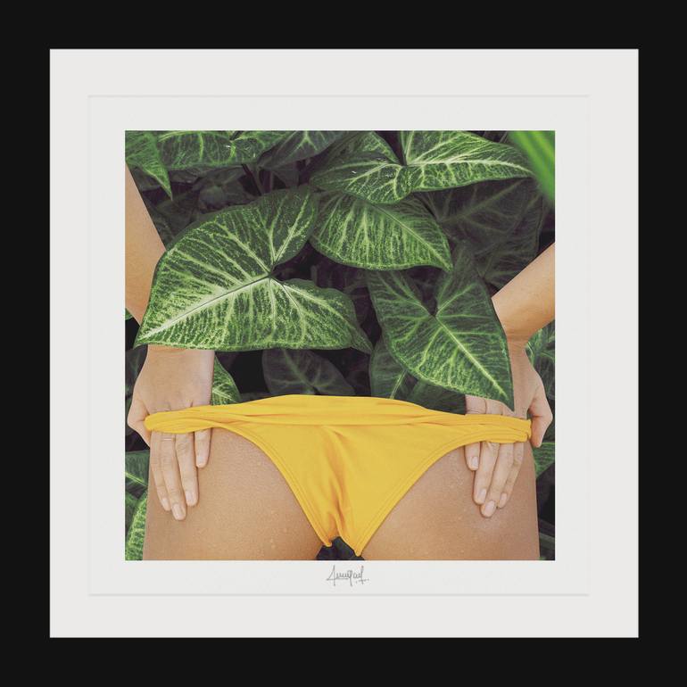 Original Surrealism Women Collage by Fabian Artunduaga - Housecatstudio