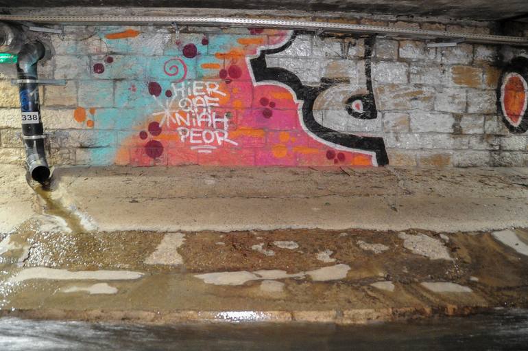 Original Contemporary Graffiti Photography by Minerba Sonia