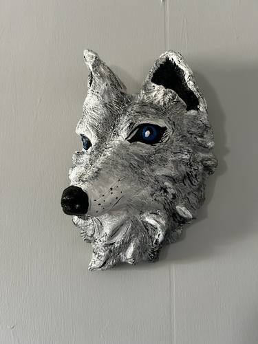 Original Animal Sculpture by Nicole Pazin