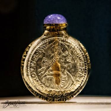 Charles IV Snuff Bottle thumb