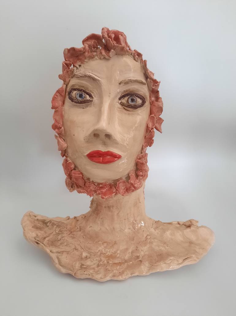 Original Contemporary Women Sculpture by Bilge Dogrucuoglu