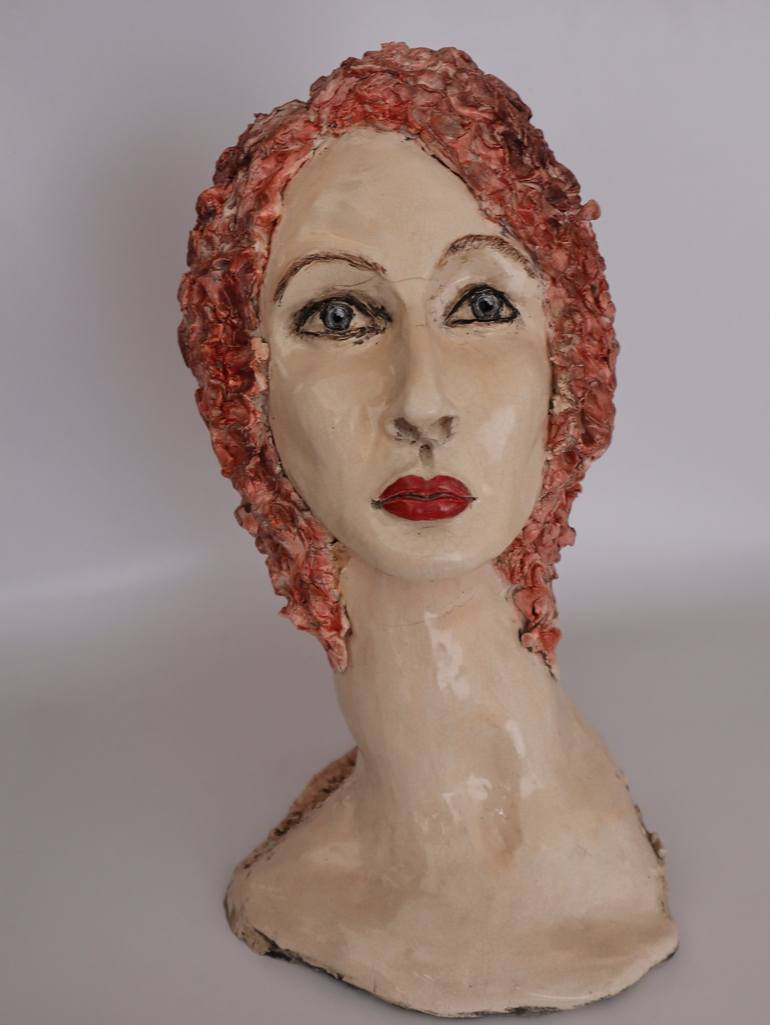 Original Women Sculpture by Bilge Dogrucuoglu