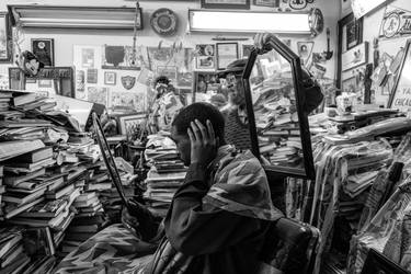 The Barber with Books thumb