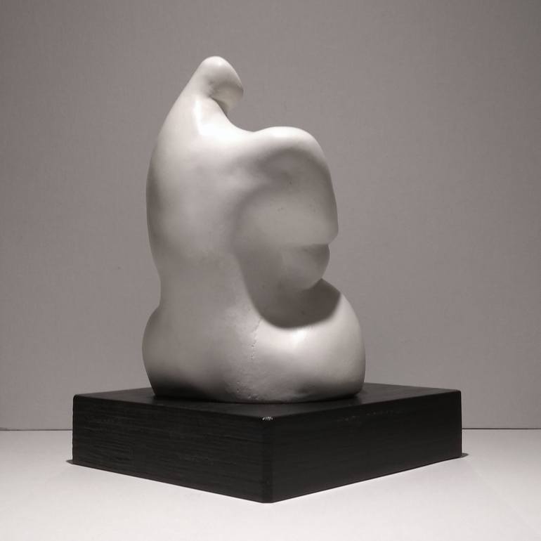 Original Minimalism Body Sculpture by Juliet Valery