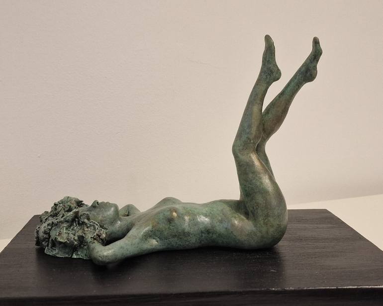 Original Figurative Body Sculpture by Alejandra Valeiro