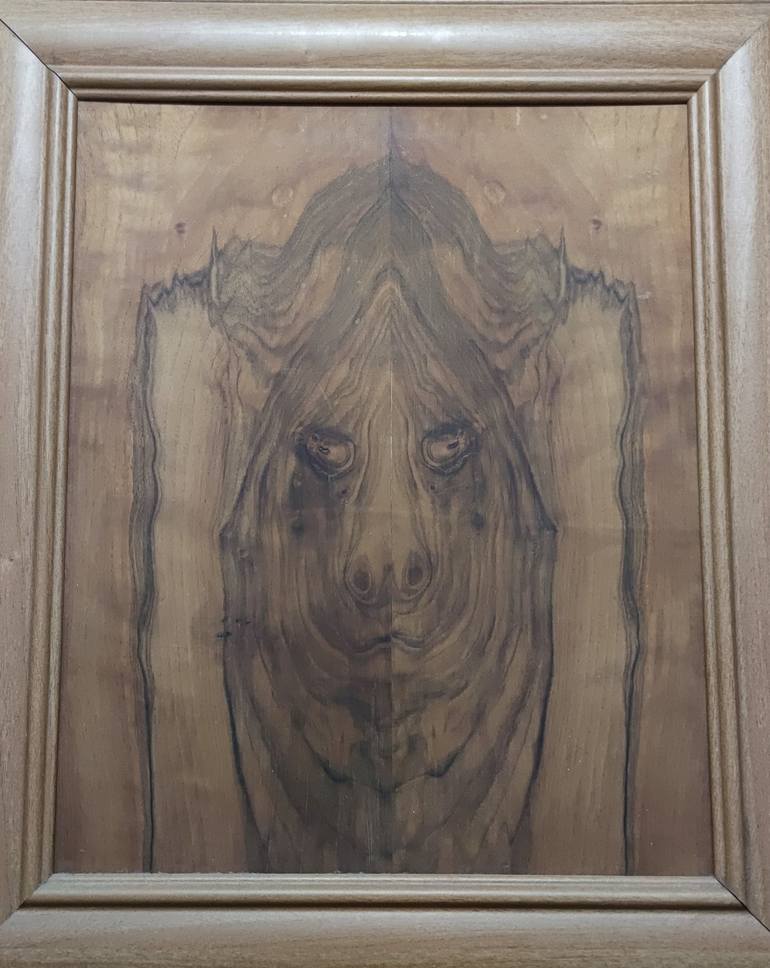 Veneer made of walnut wood- LION - Print