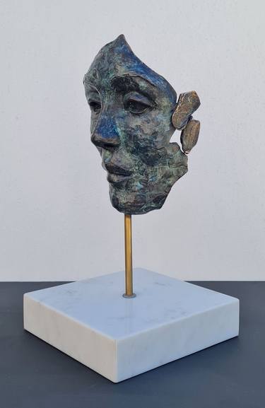 MODERN FACE Fragmented - Bronze thumb