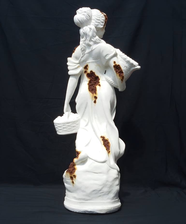 Original Women Sculpture by Cristian Bertolotto