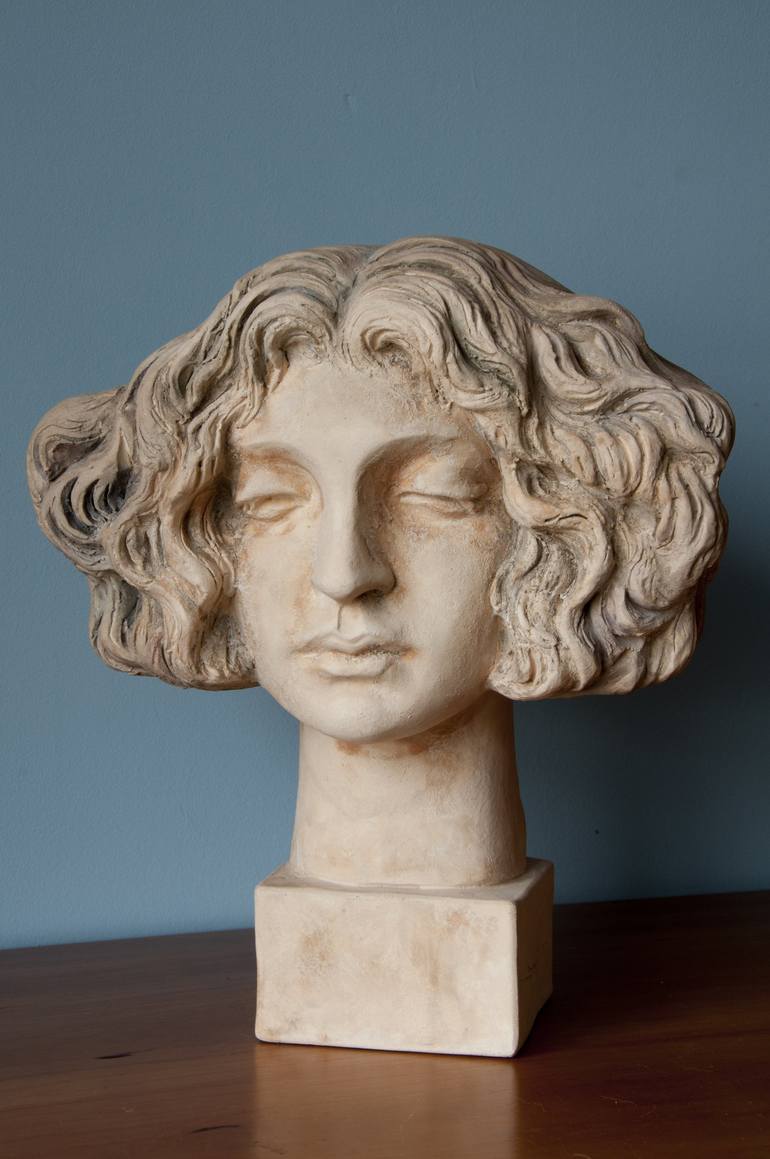 Original Art Nouveau Women Sculpture by Proyecto  de Arte Nuevo