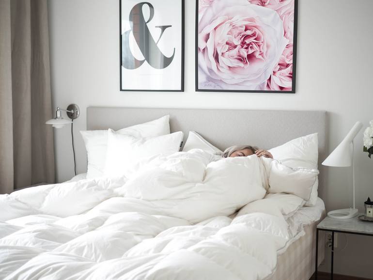 Original Realism Floral Painting by Natalie Gzoim