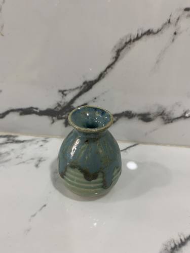 ceramic vase thumb