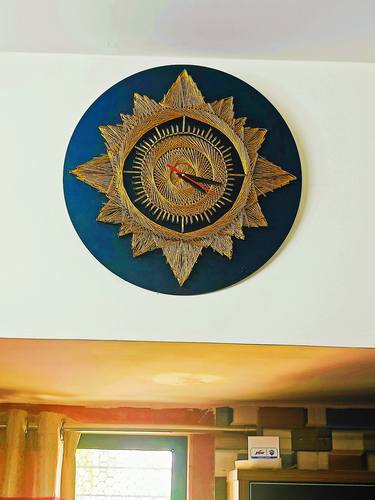 Hand made string art Wall clock thumb