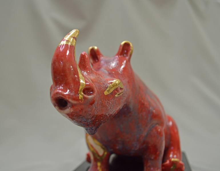 Original Contemporary Animal Sculpture by Dmitry Spiros