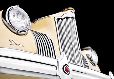 1939 Packard Darrin "Hollywood" Victoria Convertible Grille thumb