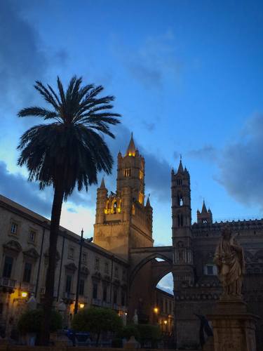 Palermo Cathedral Blue Hour Gold Tower thumb