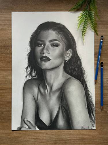 Zendaya Portrait thumb