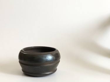 Blue Pearl (Black Pottery) thumb