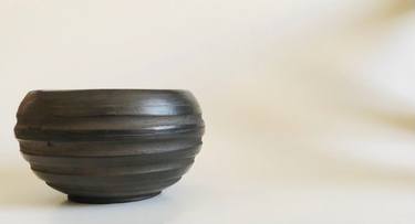 Circle (Black Ceramic) thumb
