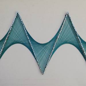 Waves # 2.1: Flowing through thread and nails.(Single Layer)