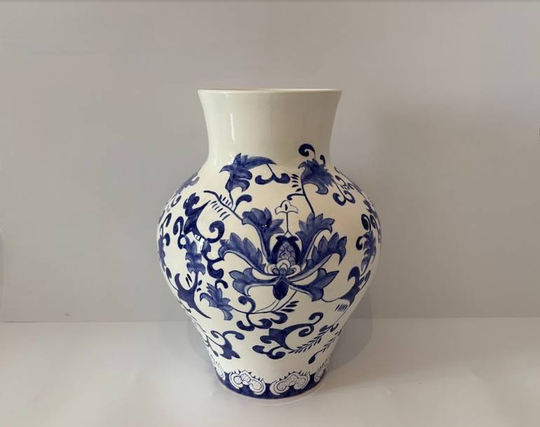 Original Home Sculpture by Sila Bacak Mikroutsikos | Art Deco Art on Clay | Handmade Hatai Design Turkish Cini Art Vase / Lamp Sculpture