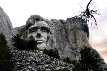 Mt. Rushmore thumb