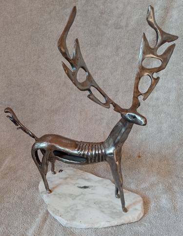 Original Animal Sculpture by Alan Pringle