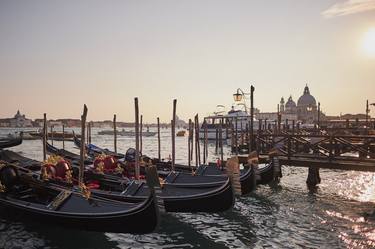 Venetian gondolas thumb
