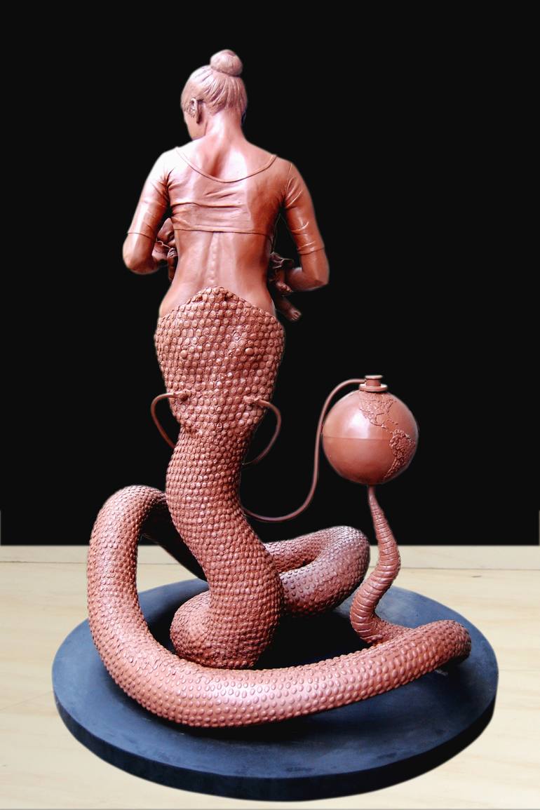 Original Figurative People Sculpture by Supriya Shinde