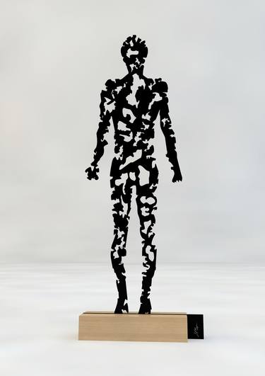 Original Body Sculpture by Estudio Ambar