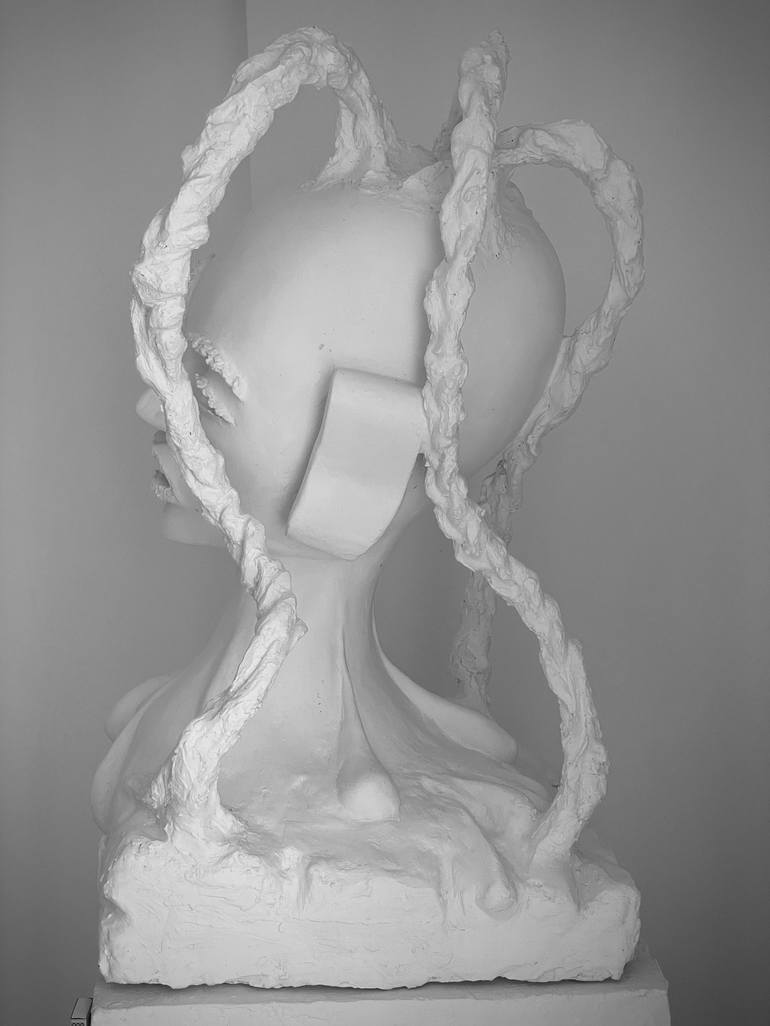 Original Contemporary Fashion Sculpture by Mikael Petri